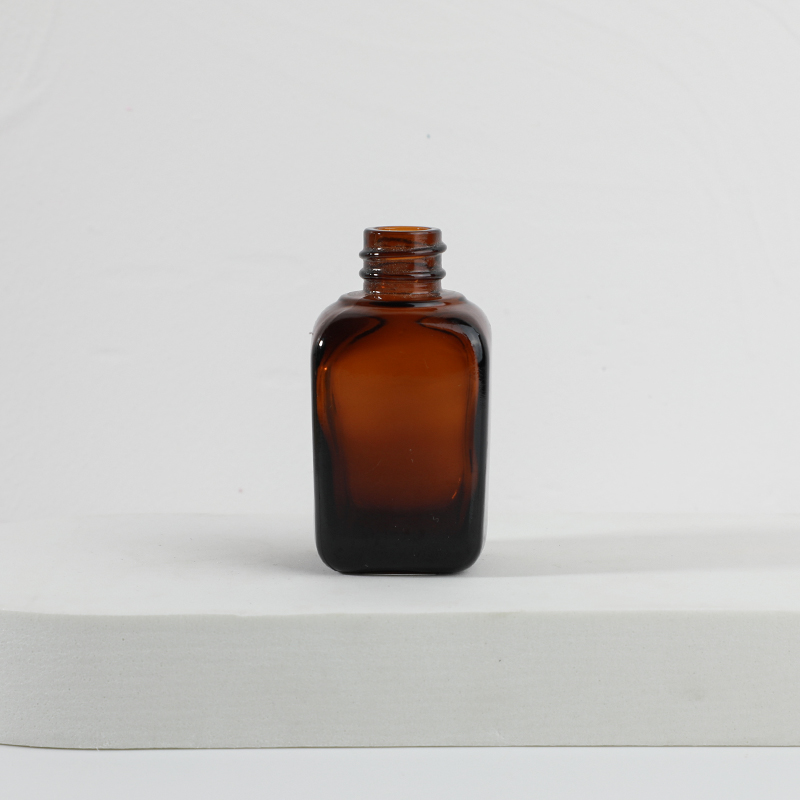 30ml amber glass essential oil bottle